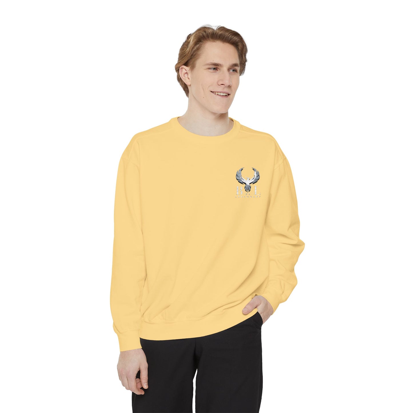 Be Legendary Unisex Garment-Dyed Sweatshirt with Elegant Graphic Design