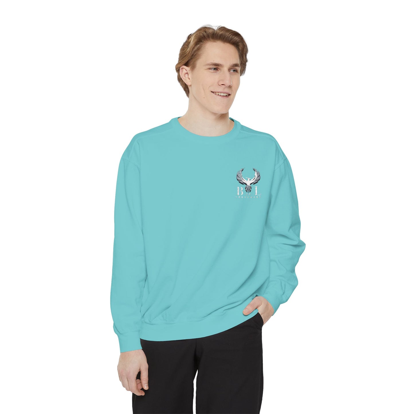 Be Legendary Unisex Garment-Dyed Sweatshirt with Elegant Graphic Design